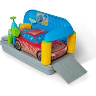 Melissa & Doug Spray & Shine Car Wash Color-Change Water Toy Play Set Boys and Girls