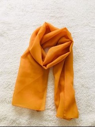 （二手）日本製 深芥黃 橘黃素色透光長版絲巾 絲質圍巾