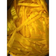 Plastic mesh bag covered with grapefruit, mesh bag for onions, YELLOW plastic mesh bag for fruit
