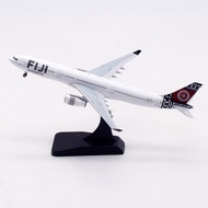 Airbus A330-300 Metal Aircraft Model 1:400
