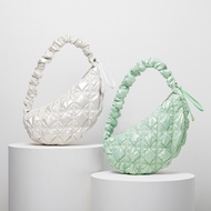 CARLYN Bag Model COZY GLOW H73302010