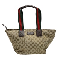 กระเป๋าถือ Gucci รุ่น 131230 ลาย GG Canvas Tote Bag

GUCCI สีเบจ [มือสอง]