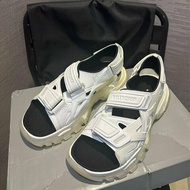 💎Han's house精品服飾💎balenciaga 巴黎世家 老爹 拖鞋 涼鞋 義大利製 現貨42