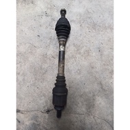 PEUGEOT 408 2.0 2012 FRONT DRIVE SHAFT LEFT ( PASSENGER )