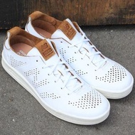 NB New Balance CRT300 327 US8.5