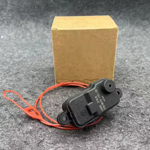 4L0862153D Fuel Tank Cover Switch Flap Door Lock Actuator Release Motor 4L0 862 153 D For A1 A3 A6 C