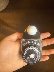 Sekonic L-398M studio deluxe II light meter