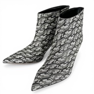 全新狀態 ▲ JIMMY CHOO MARINDA 65 Monogram 短靴，銀灰色，37.5 碼，義大利製造，女款，附鞋盒和防塵袋。