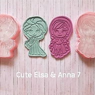Cookie cutter Frozen CUTE ELSA & ANNA 7 (contains 2 pcs/ set)