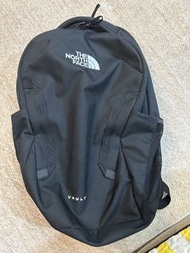 The North Face Vault 背包