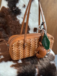 中古包 Salvatore Ferragamo 菲拉格慕焦糖編織法棍包