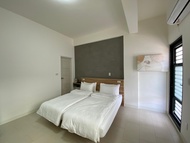 怡家背包客棧 (Yi Home Guest House)
