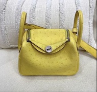 Hermes mini lindy 9N糖果黃 銀扣 鴕鳥皮 Y刻 二手  配件：塵袋