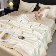 Flower Embroidered Ice Silk Thin Summer Quilt Thin Blanket Comforter Duvet Single/queen/king Size Qu