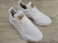 (New全新冇盒）Adidas Swift Run 白色金章運動鞋