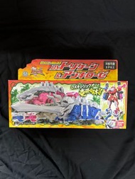 Bandai DX 騎士龍戰隊 龍裝者 龍裝合體 02 03