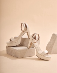 TACHA Classy Heels รองเท้าส้นสูงปิดส้นผ้าซาติน สูง 3 นิ้ว