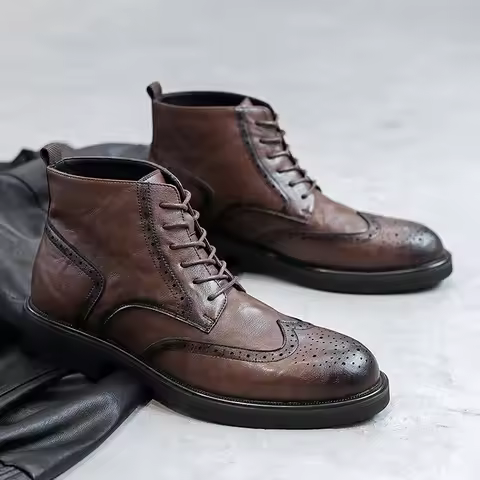 Fashion Vintage British Men Boots High Quality Dress Real Leather Ankle Boots Lace-up Brogue Shoes A
