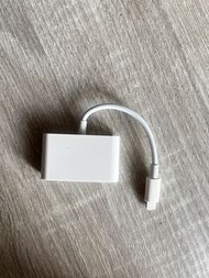 Lightning 轉 USB-C Hub 讀卡器