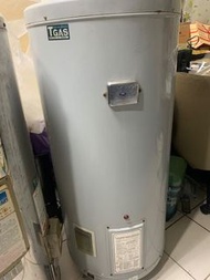 共4台電熱水器 歡迎詢問