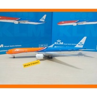 KLM Boeing 777-300er PH-BVA Phoenix 1:400