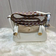 Hermes mini Lindy天菜 Nata 奶油白 金釦 編織背帶（附Hermes絲巾、samorga 內膽包）
