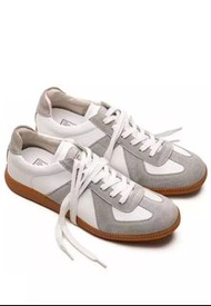 German Trainer
adidas Originals  BW Army