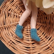 Knitted socks for NEO Blythe.