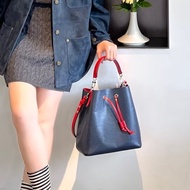 質感上線💎99新🆕Lv路易威登拼色水波紋水桶BB手提斜挎單肩包