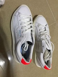 Adidas 波鞋