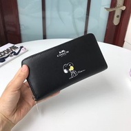 💜紫鑽認證💜全新 🏆 coach 女款真皮錢包 銀包snoopy史努比系列限量款 wallet