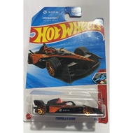 Hot wheels McLaren Formula E Gen3 (card not mint) (C5)