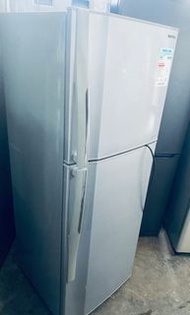 東芝 TOSHIBA 雙門雪櫃 🌸 GR-S24 155cm高 100%正常 九成新以上++全港包送貨及安裝 -- 二手雪櫃 // 二手電器* 電器 **冰箱 ** 家電 * 雪櫃 * 家居用品 *家庭電器* refrigerator
