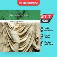 Nike Adjusting Her Sandal - Paperback - English - 9781949279320