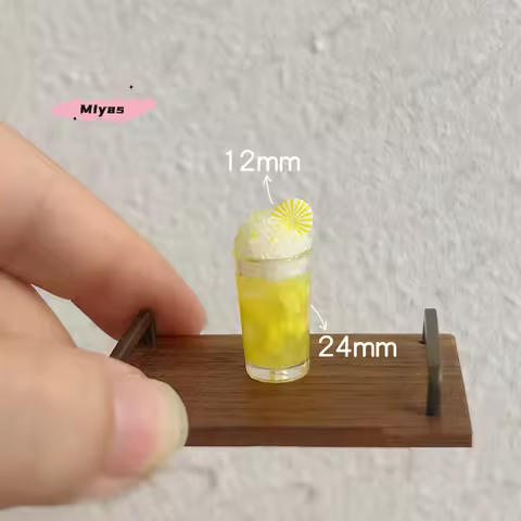 Mini Pineapple Smoothie Drink Cup Model for 1/12 Dollhouse Micro Scene Decoration Ornament Kid Prete