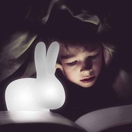 【品味時尚】義大利 QEEBOO兔子造型迷你LED桌燈