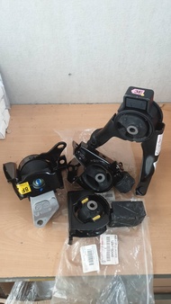 ยางแท่นเครื่อง TOYOTA ALTIS ปี01-07 (เกียร์ออโต้) เครื่อง1.6/1.8 แท้เบิกศูนย์!! 1ZZ/3ZZ แท่นเครื่อง