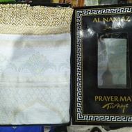 Exclusive Al Namaz Premium Prayer Mat Using Premium Box by Haji Moomtaz