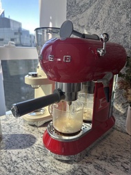 SMEG 紅色復古意式咖啡機