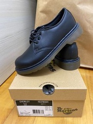 全新Dr Martens Everley Softy T 返學鞋