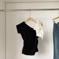 C&M French-style Elegant One-shoulder T-shirt Lace-up Knitted Asymmetrical Top
