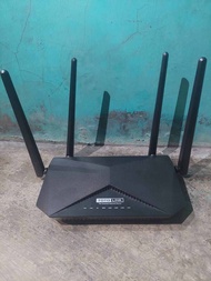 TOTOLINK AC1200 DUALBAND ROUTER