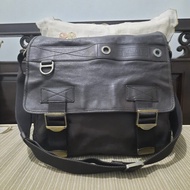 Tas Pria Branded Second Bally