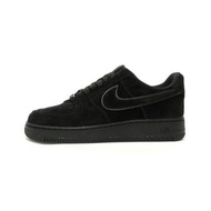 Nike Air Force 1 全黑麂皮