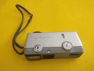 50-74年Minolta 16 EE 16mm Movie Film Camera, 16米厘電影 菲林相機，連原裝 Rokkor 28/2.5 鏡,  或可操控拍攝,  
萬能達是德日相機, 是德
