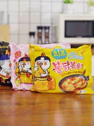 South Korea Turkey Noodle Classic Super Spicy Cheese Sweet Spicy Butter Flavor Spicy Chicken Noodles