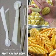 Nastar Leaf Wheel Cake Clamp/NASTAR Clamp/COOKIE CUTTER