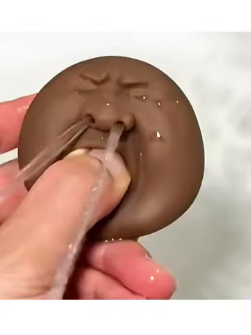 Novelty Gifts Funny Yawning Face Tea Pet Relax Squeeze Nose Water Spray Anxiety Stress Relief Toys A