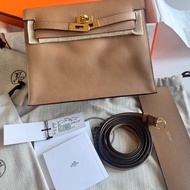 Hermes愛馬仕 Kelly danse 奶茶色金扣 evercolor皮 U刻