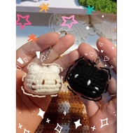 Cat keychain with magnet Cat keychain Cute keychain